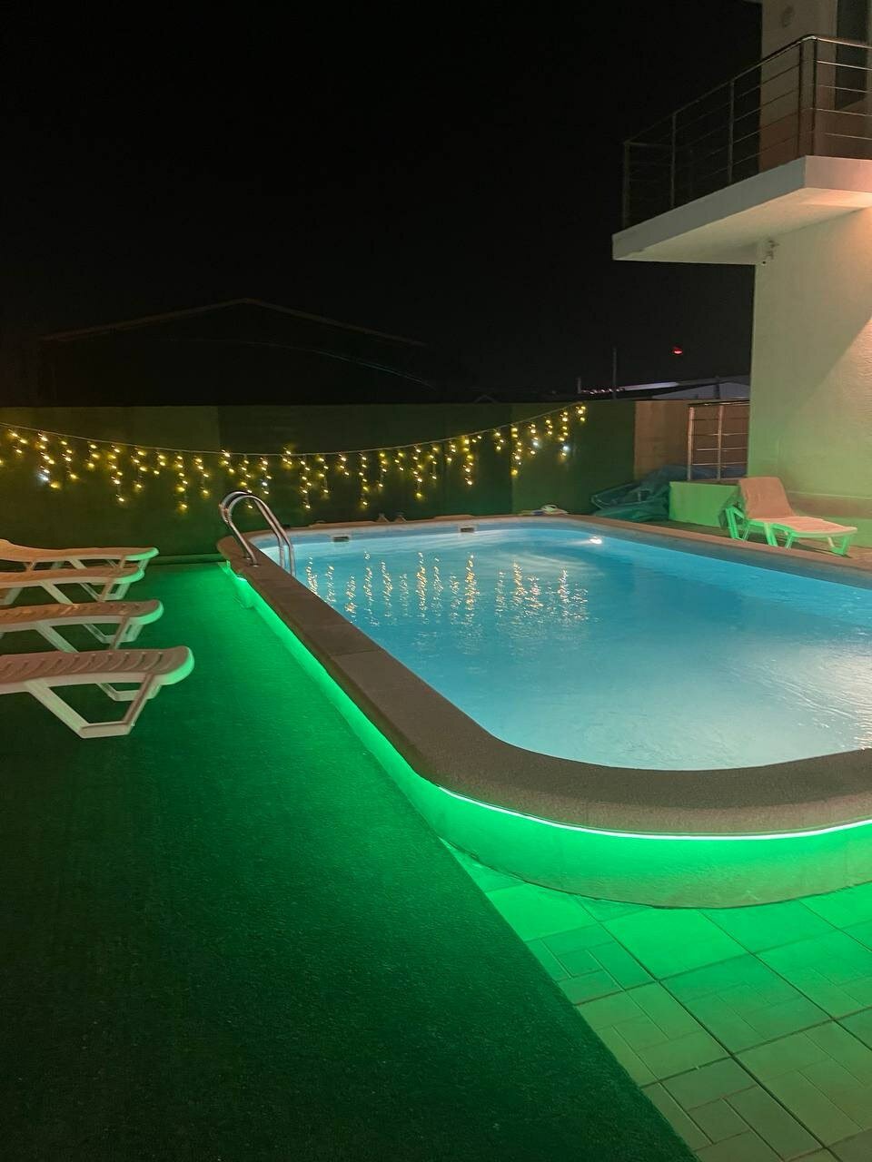 Фото Green Elephant