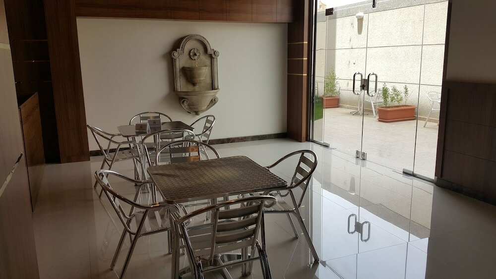 Фото The Sama inn Hotel Apartments