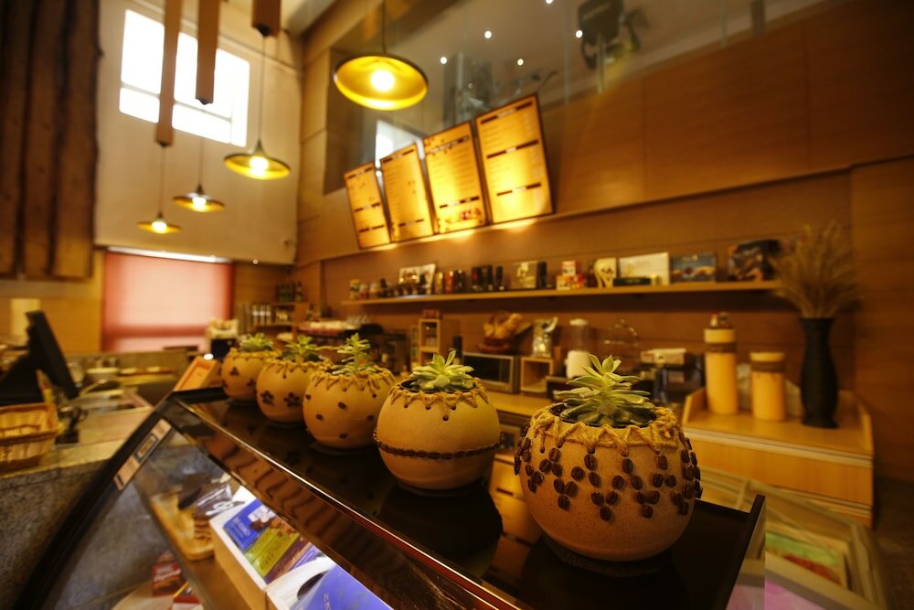 Фото The Corporate Hotel Convention Centre