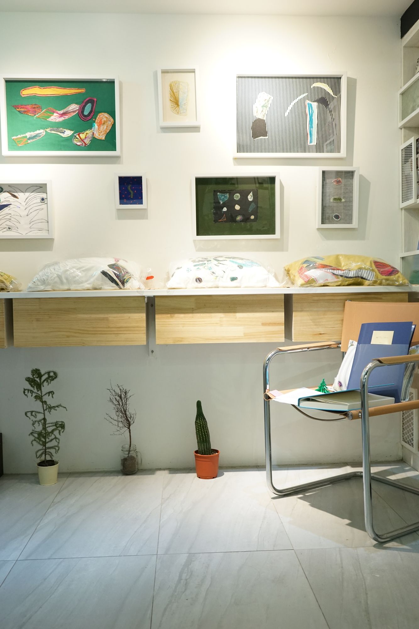 Фото Nihao Cafe Hotel