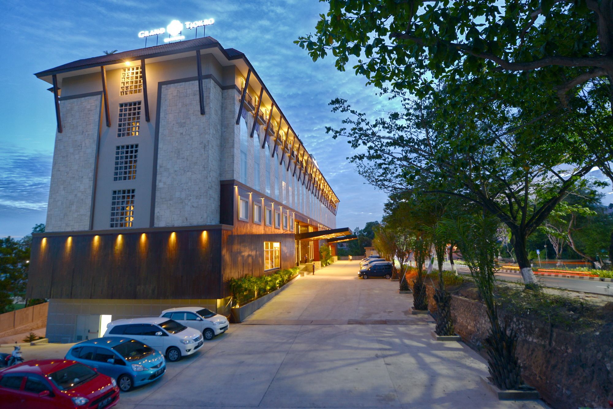 Фото Grand Tjokro Balikpapan