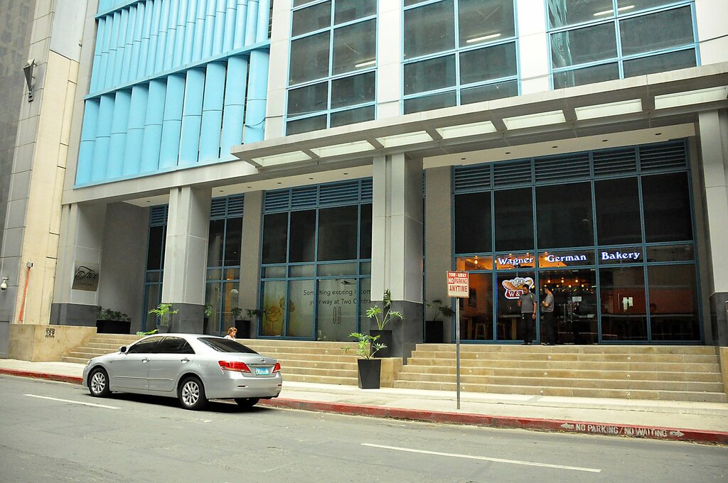 Apartments Csuites at Two Central Residences, Earth, photo