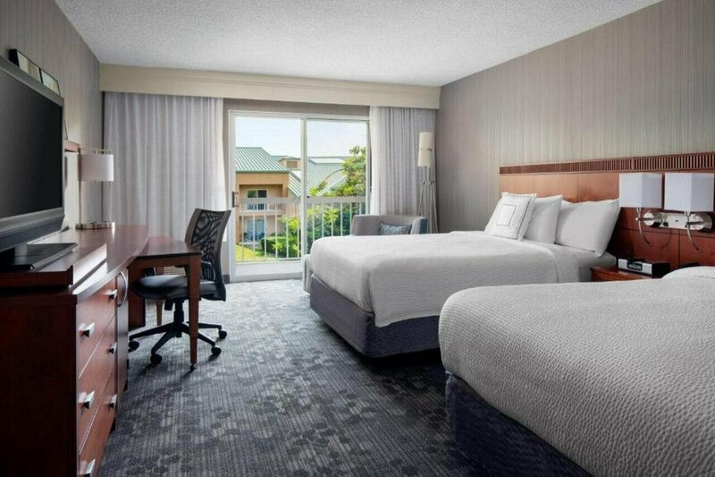 Гостиница Courtyard by Marriott San Mateo Foster City