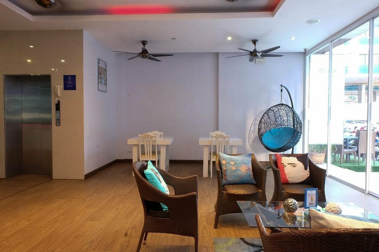 Фото ICheck inn Central Patong