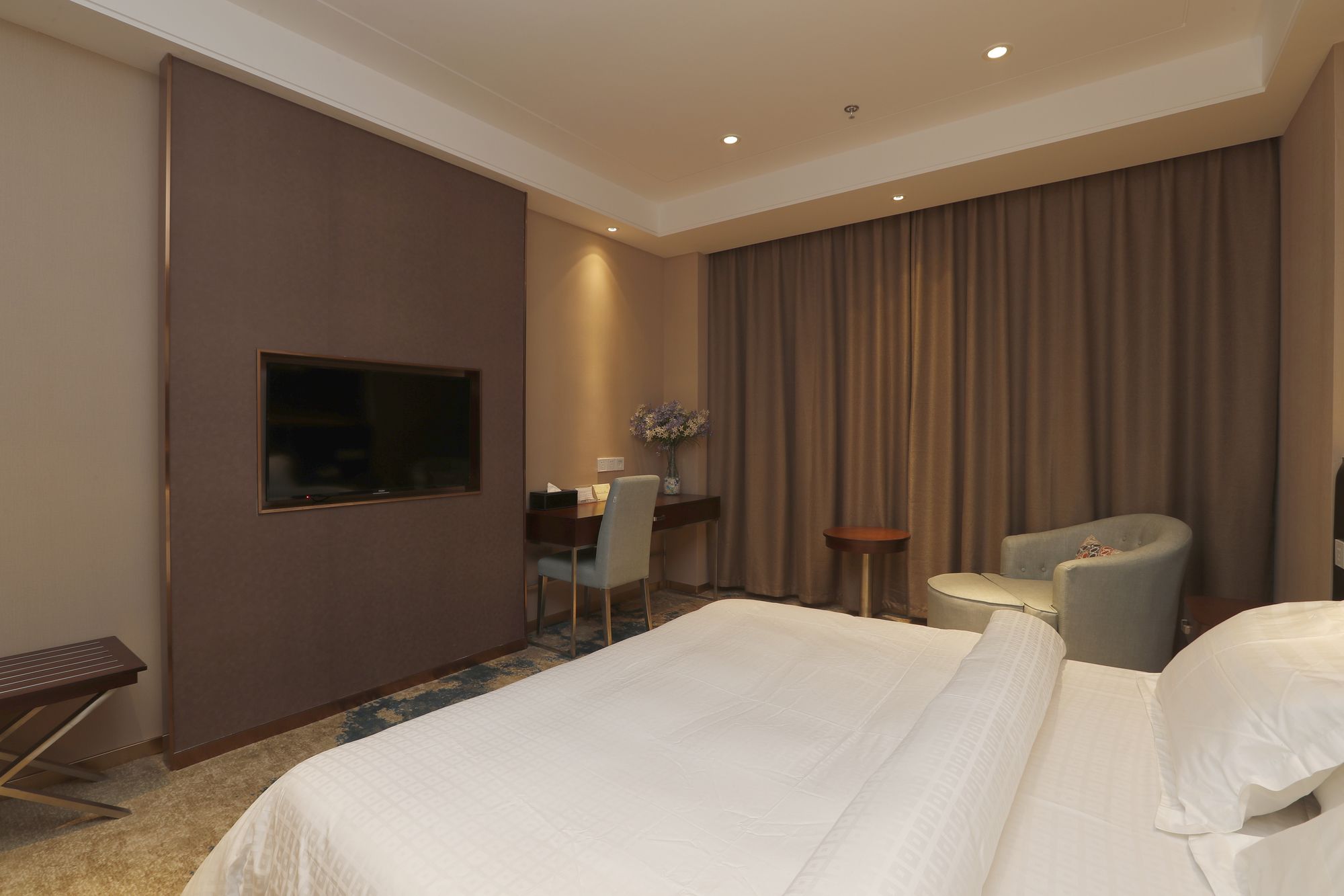 Фото Metropolo Nanjiang Baijia Lake