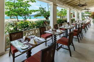 Гостиница Spice Island Beach Resort All Inclusive