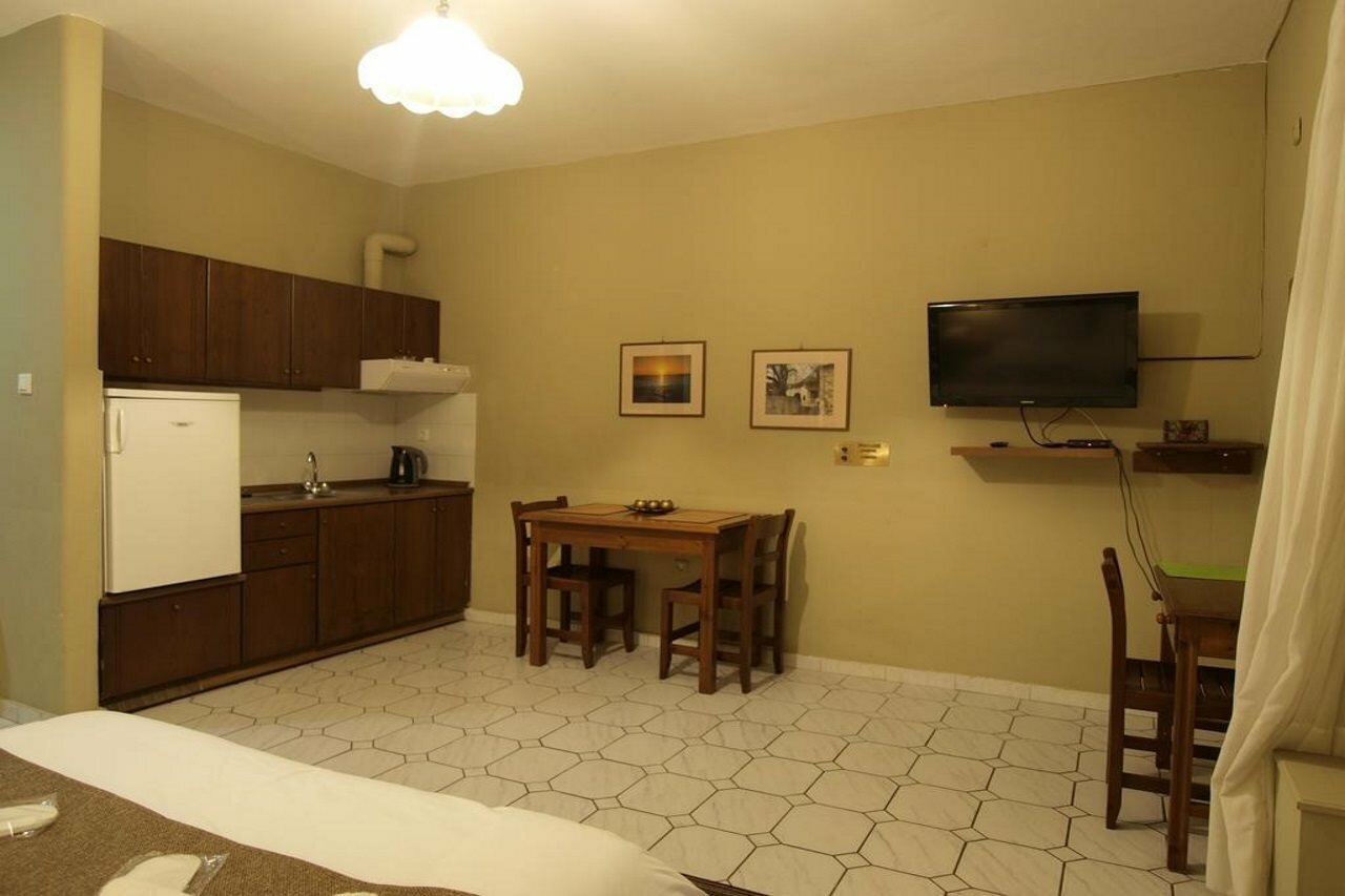 Фото Kleopatra Traditional Hotel Apartments