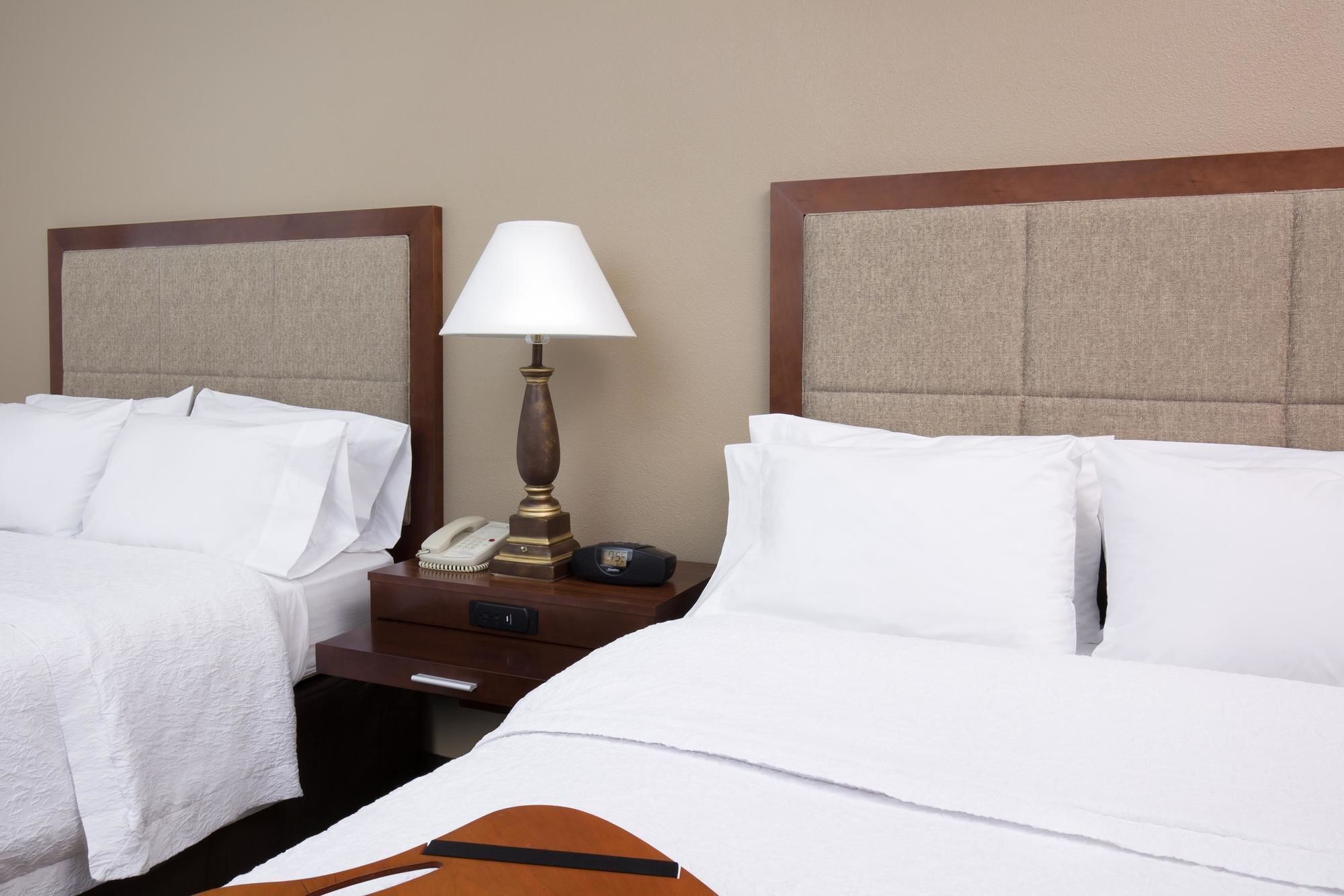 Фото Hampton Inn & Suites Ft. Wayne-North