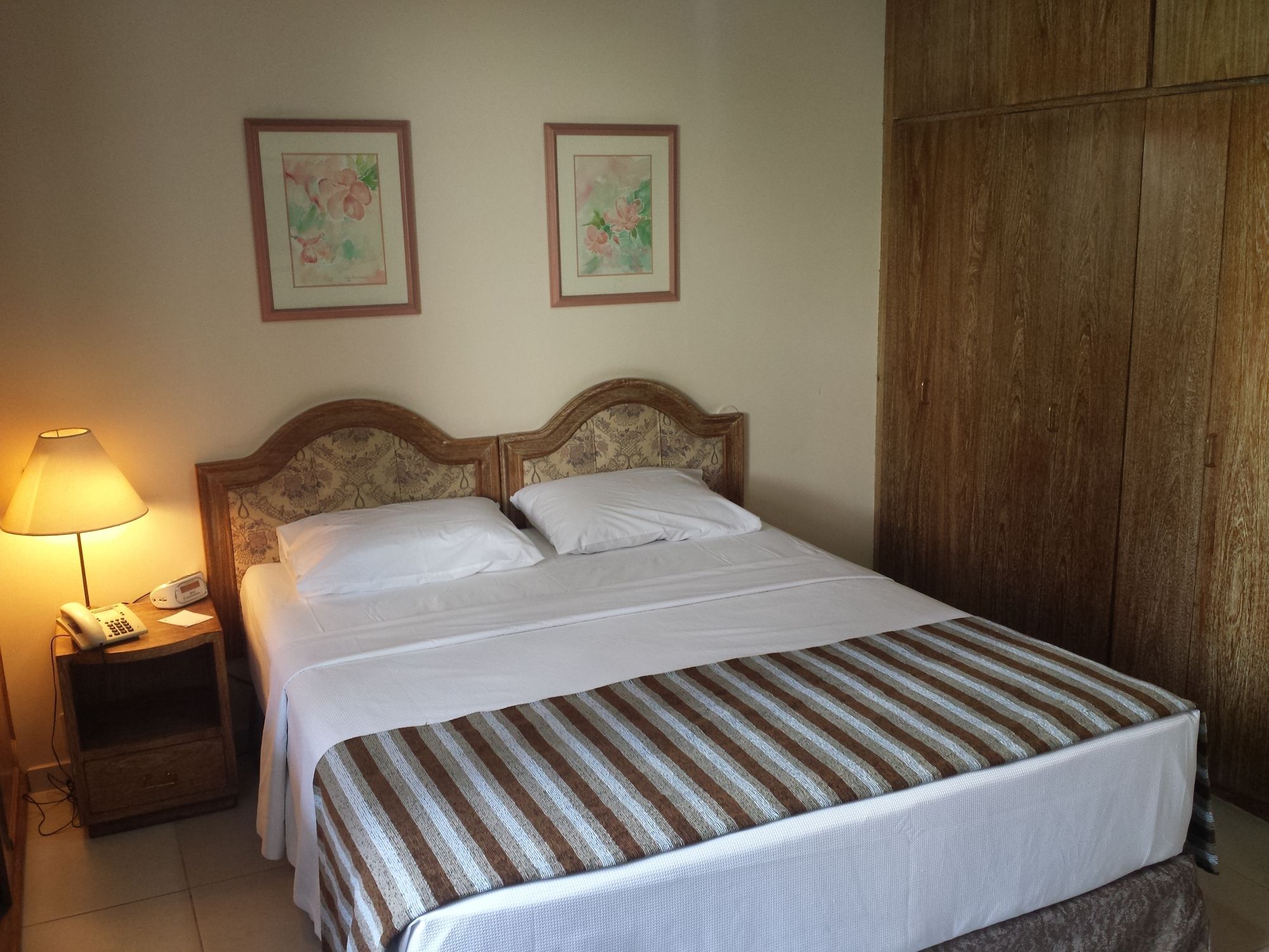 Фото The Landmark Residence - Oficial