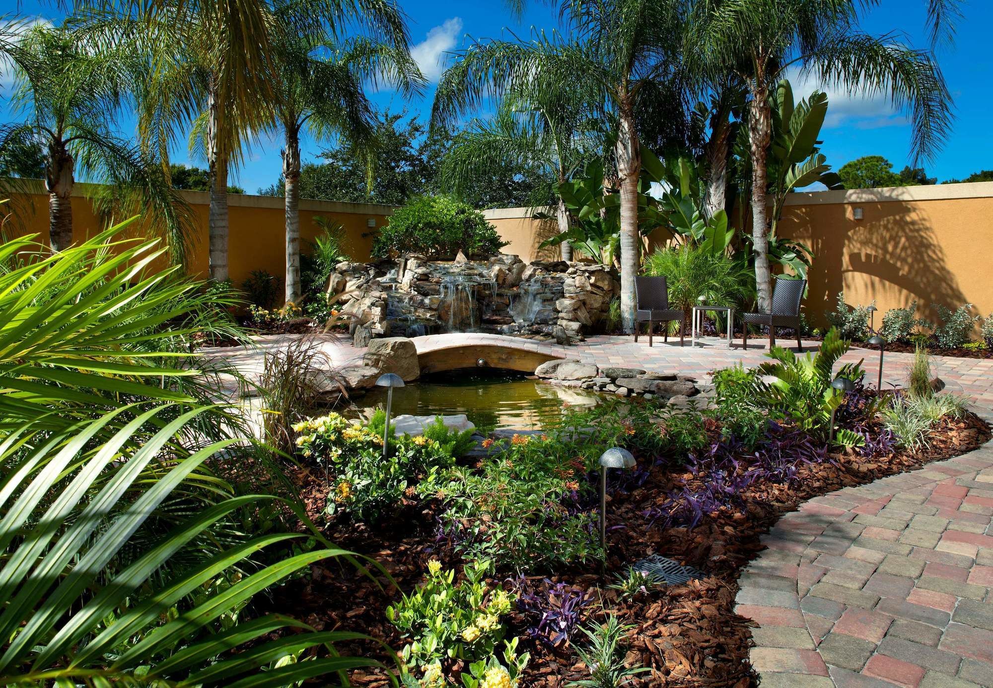 Фото Courtyard by Marriott Tampa Oldsmar