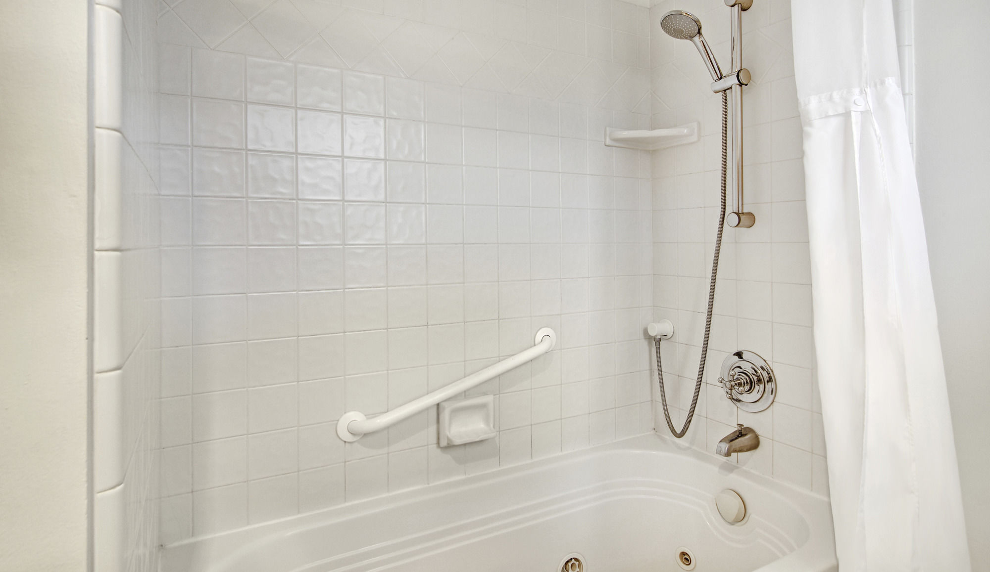 Фото Candle Light Inn