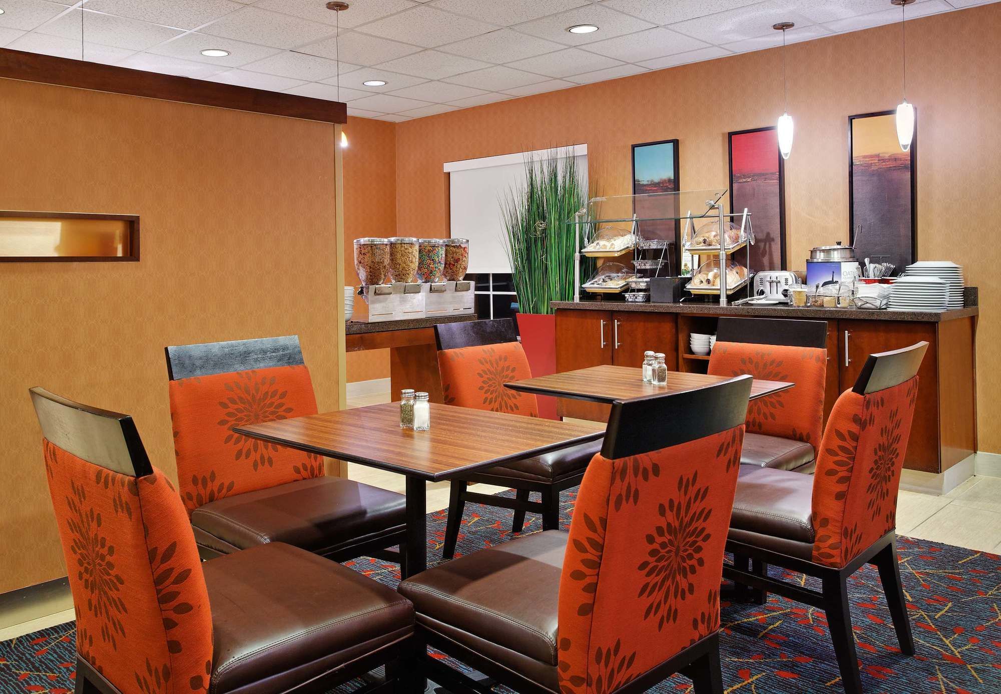 Фото Residence Inn by Marriott Tampa Sabal Park/Brandon
