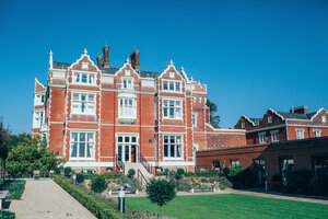 Гостиница Wivenhoe House Hotel в Колчестере