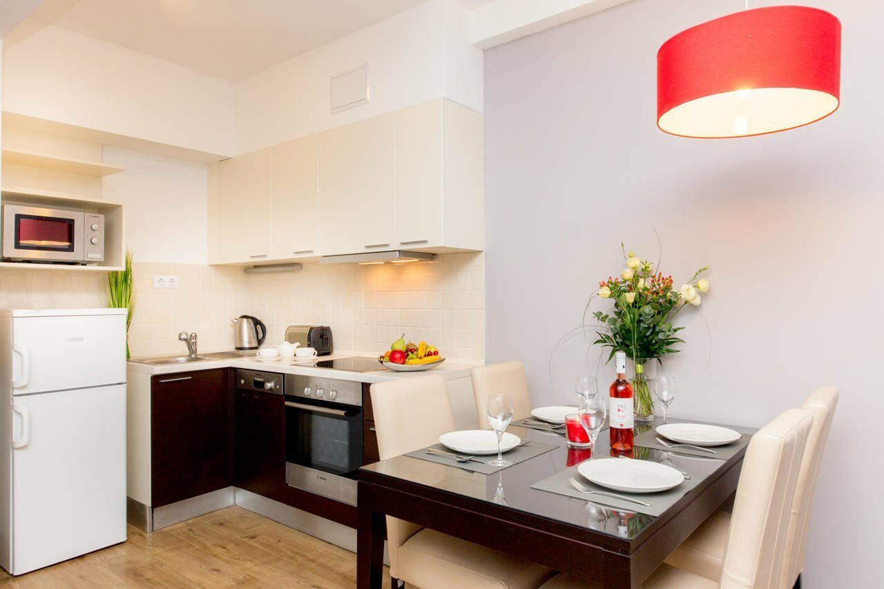 Фото Escala Hotel & Suites