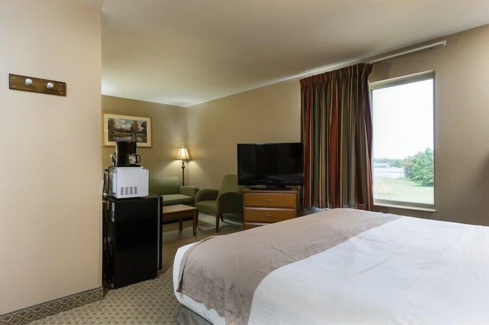 Фото Baymont by Wyndham Jacksonville