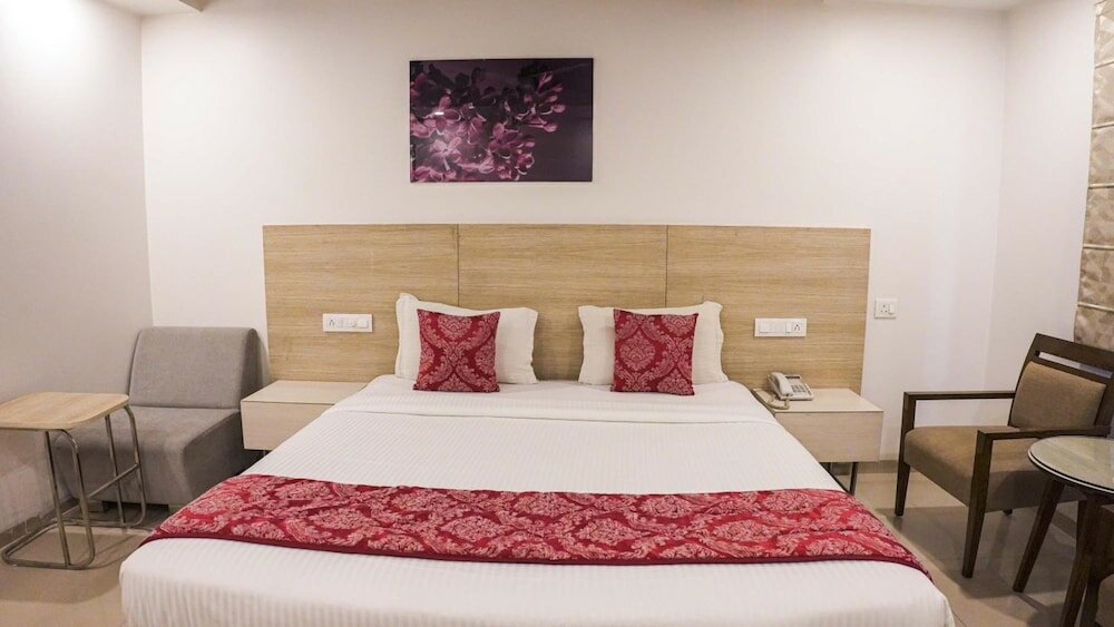 Фото Iris Park Hotel