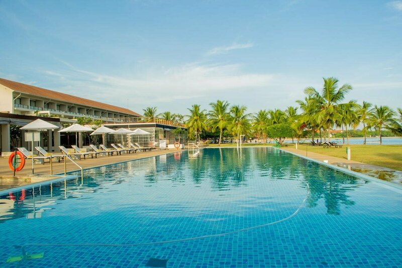 Гостиница Amaya Beach Pasikudah