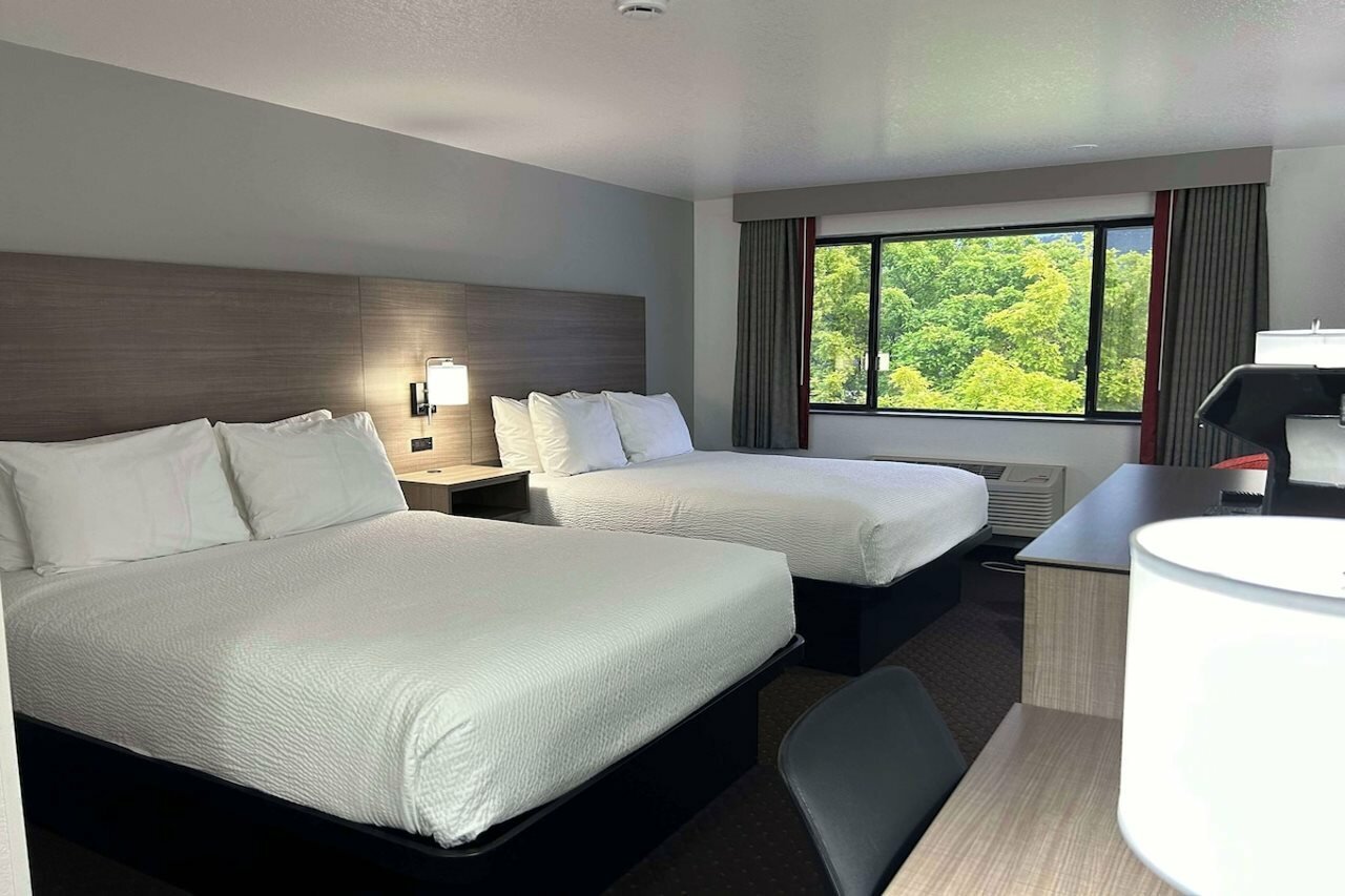 Фото Ramada by Wyndham Helena