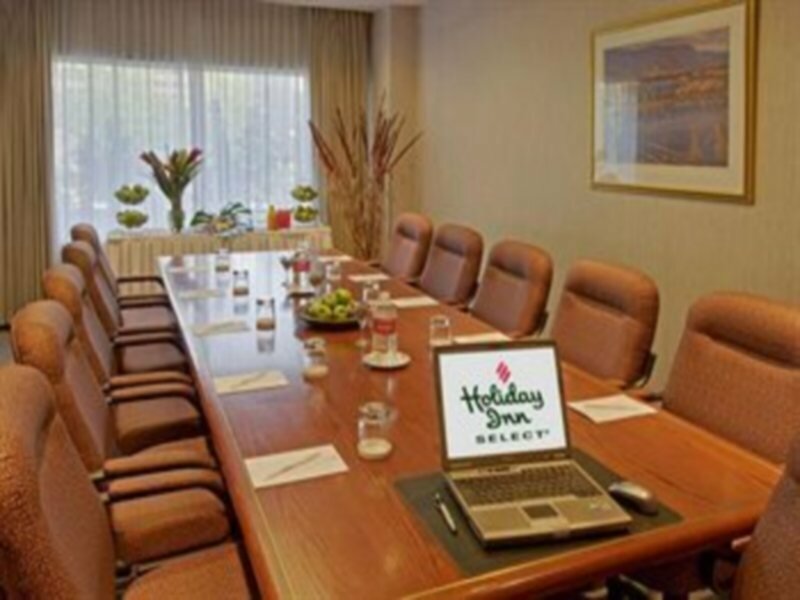 Фото Holiday Inn Montreal Centreville Downtown