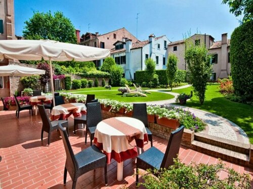 Внешний вид отеля Hotel Olimpia в Венеции, фото 1