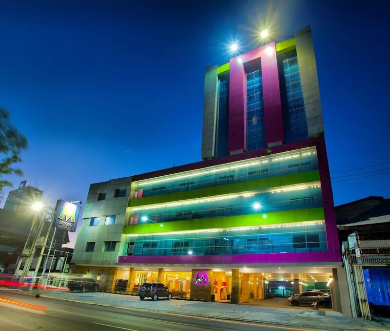 Гостиница Swiss-Belcourt Makassar