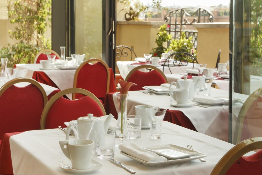 Фото Smart Hotel Pincio