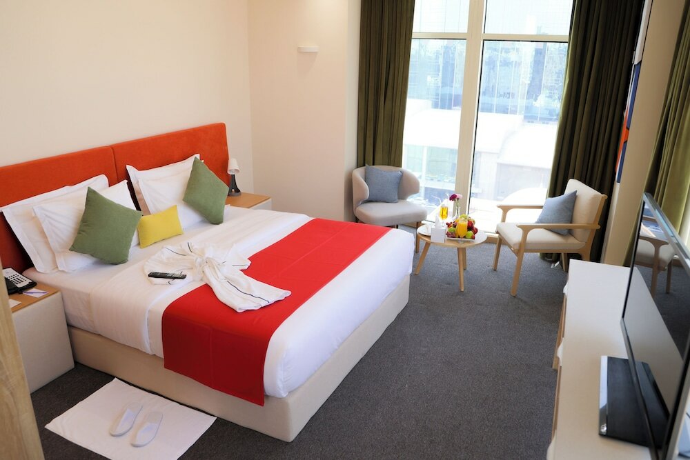 Фото Novotel Suites Riyadh Centre