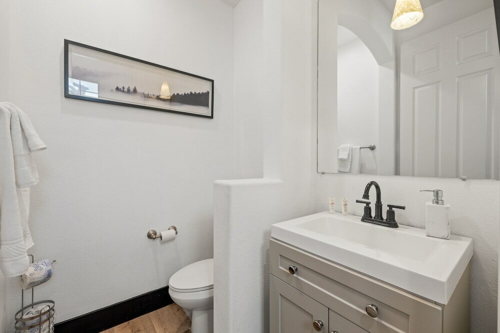 Фото Super Mario Hideout Desert Dream