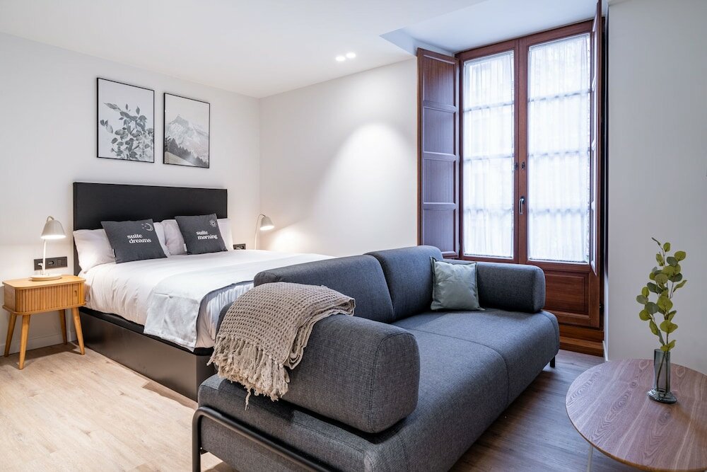 Фото Limehome Vitoria Palacio Álava-Velasco