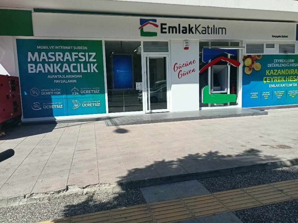 Banking service point Emlak Katılım Karşıyaka Şubesi, Izmir, photo
