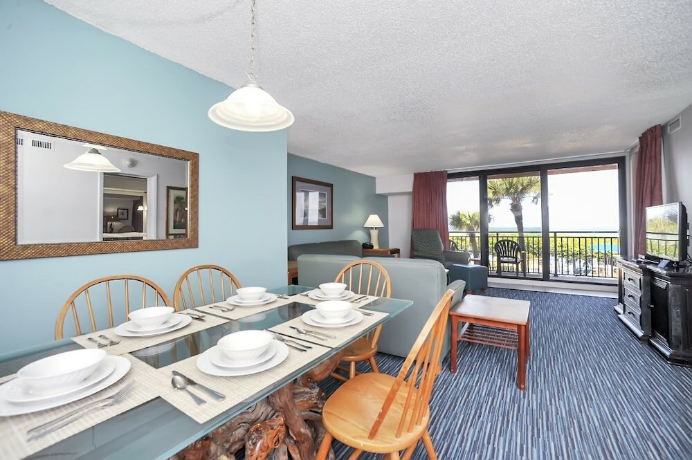 Фото Oceanique Resort by Capital Vacations