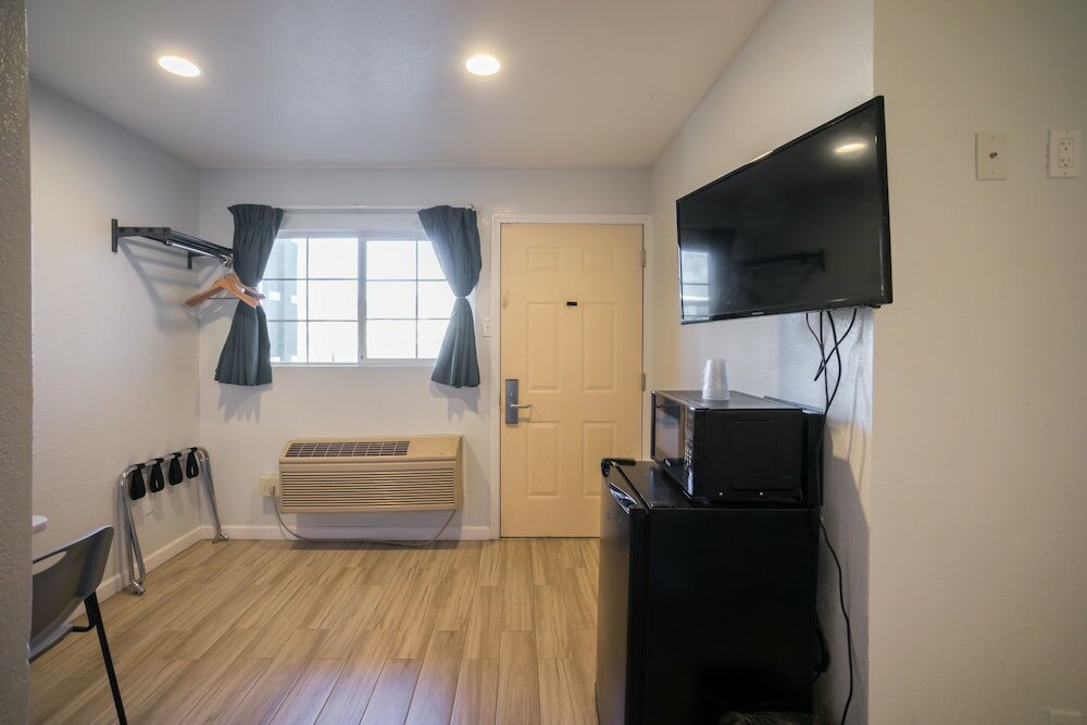 Фото Berkeley Inn