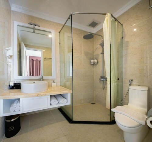 Гостиница Sea Phoenix Hotel Da Nang в Дананге