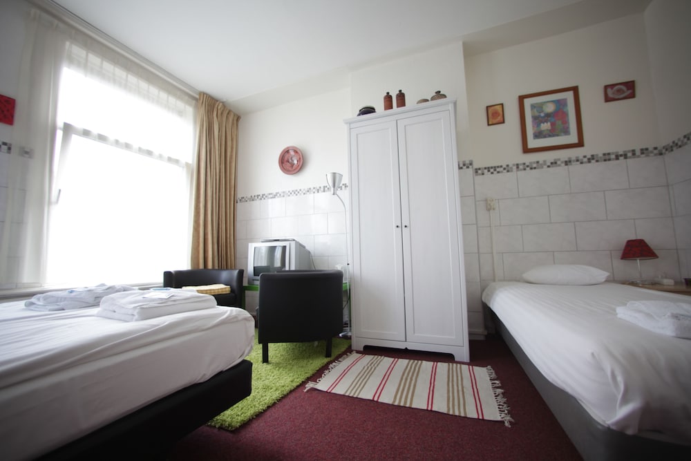 Фото Weber Hotel