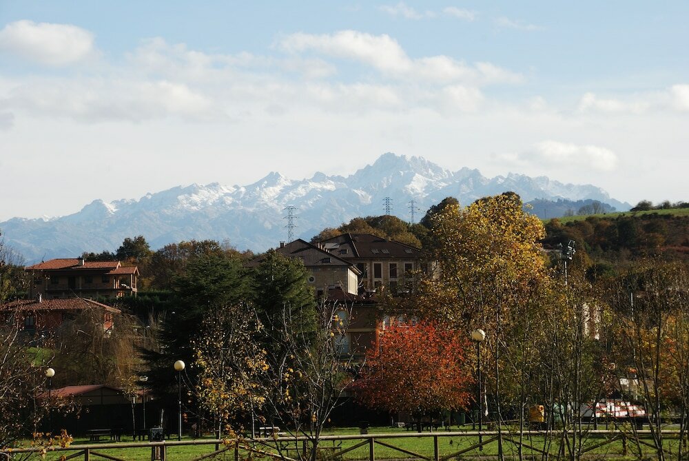 Фото Hotel Acebos Arriondas