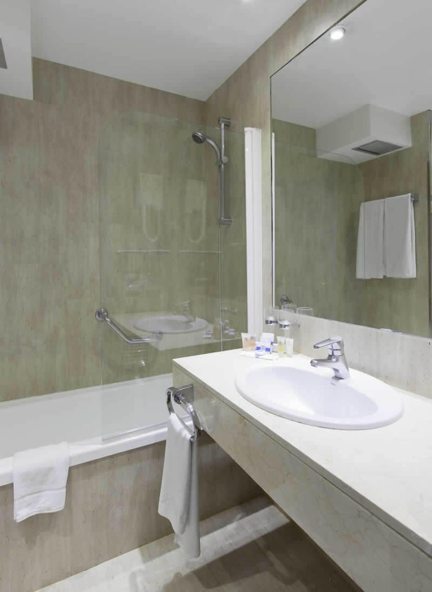 Фото Espahotel Plaza de España