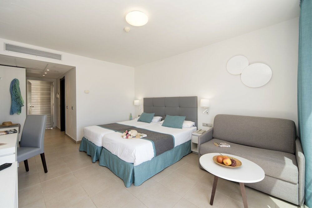 Фото Hotel Las Costas