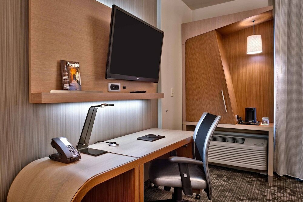 Фото Courtyard Lehi at Thanksgiving Point