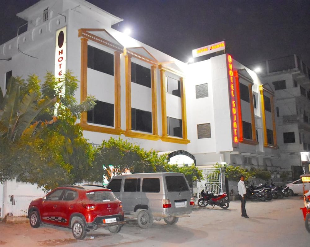 Фото Hotel Sujata