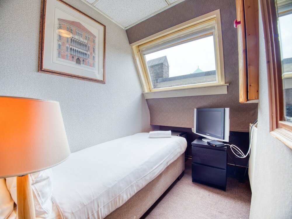 Фото Hotel Di Ann Amsterdam City Centre