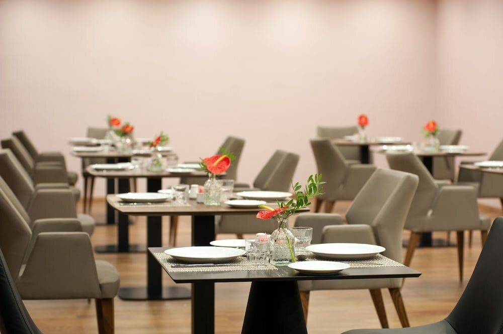 Фото Athenaeum Smart