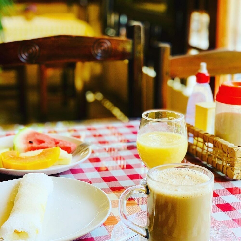 Фото El Dorado Hotel