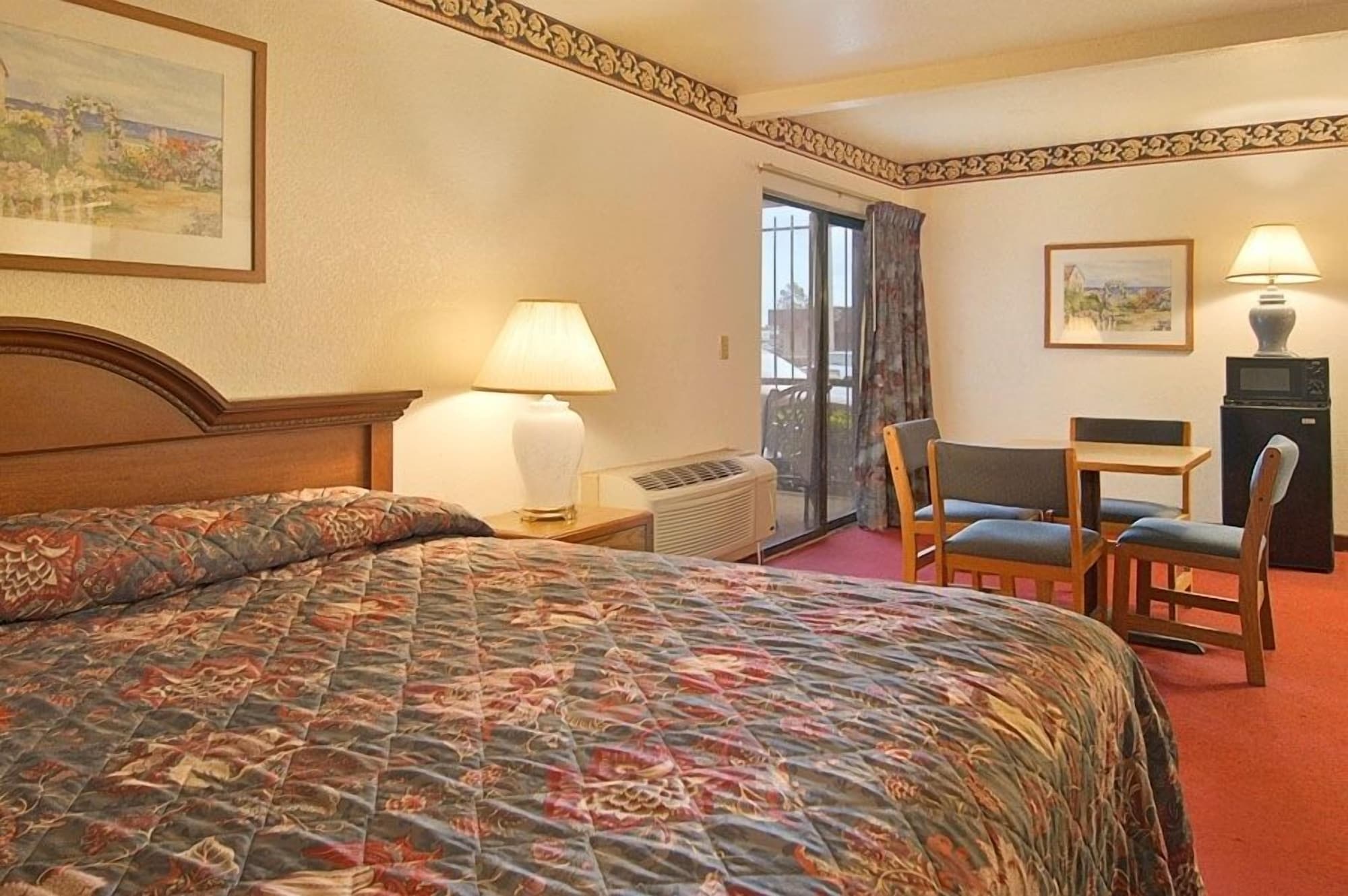 Фото Merryton Inn