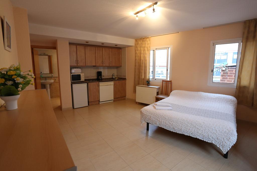 Фото Royal Inn Aparthotel