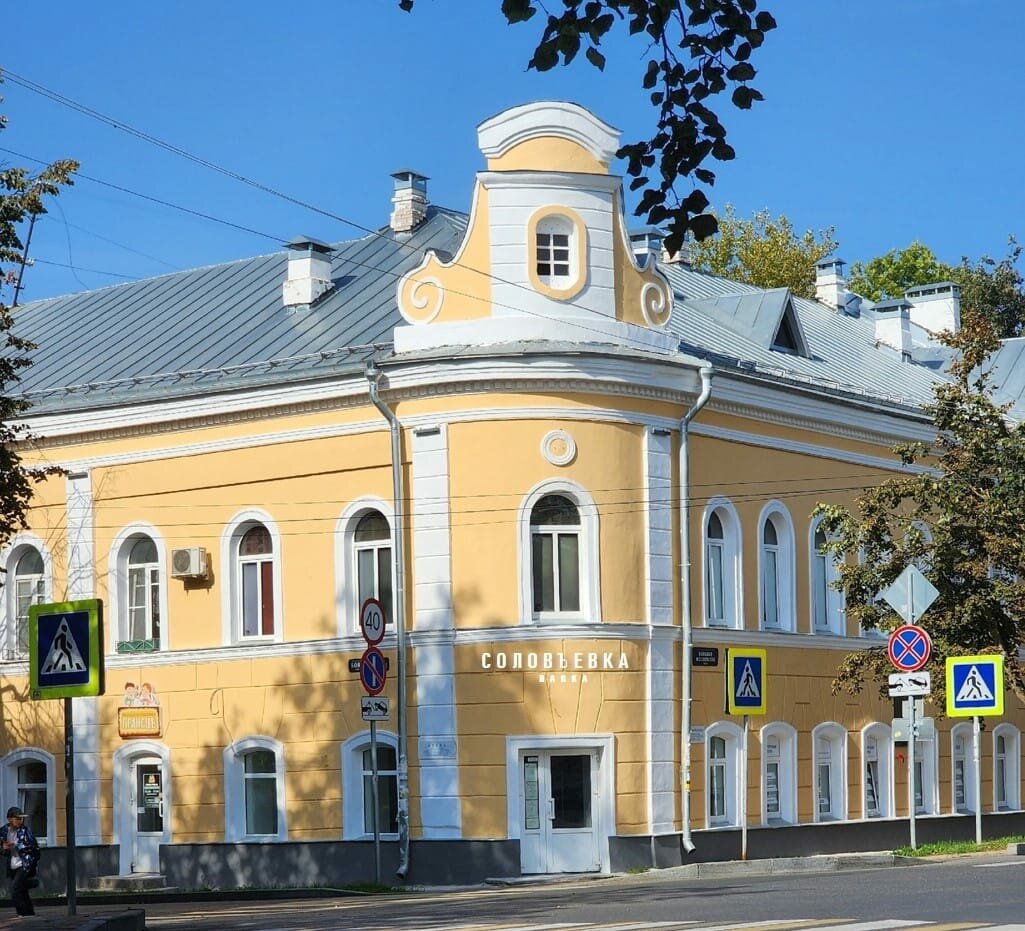 Фотографии улицы Воровского в городе Бор Постройки во дворе Фотоальбом АК Архите