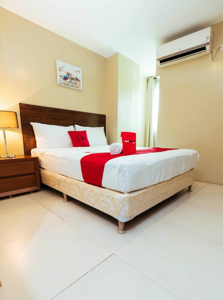 Фото RedDoorz near Osmena Highway 1