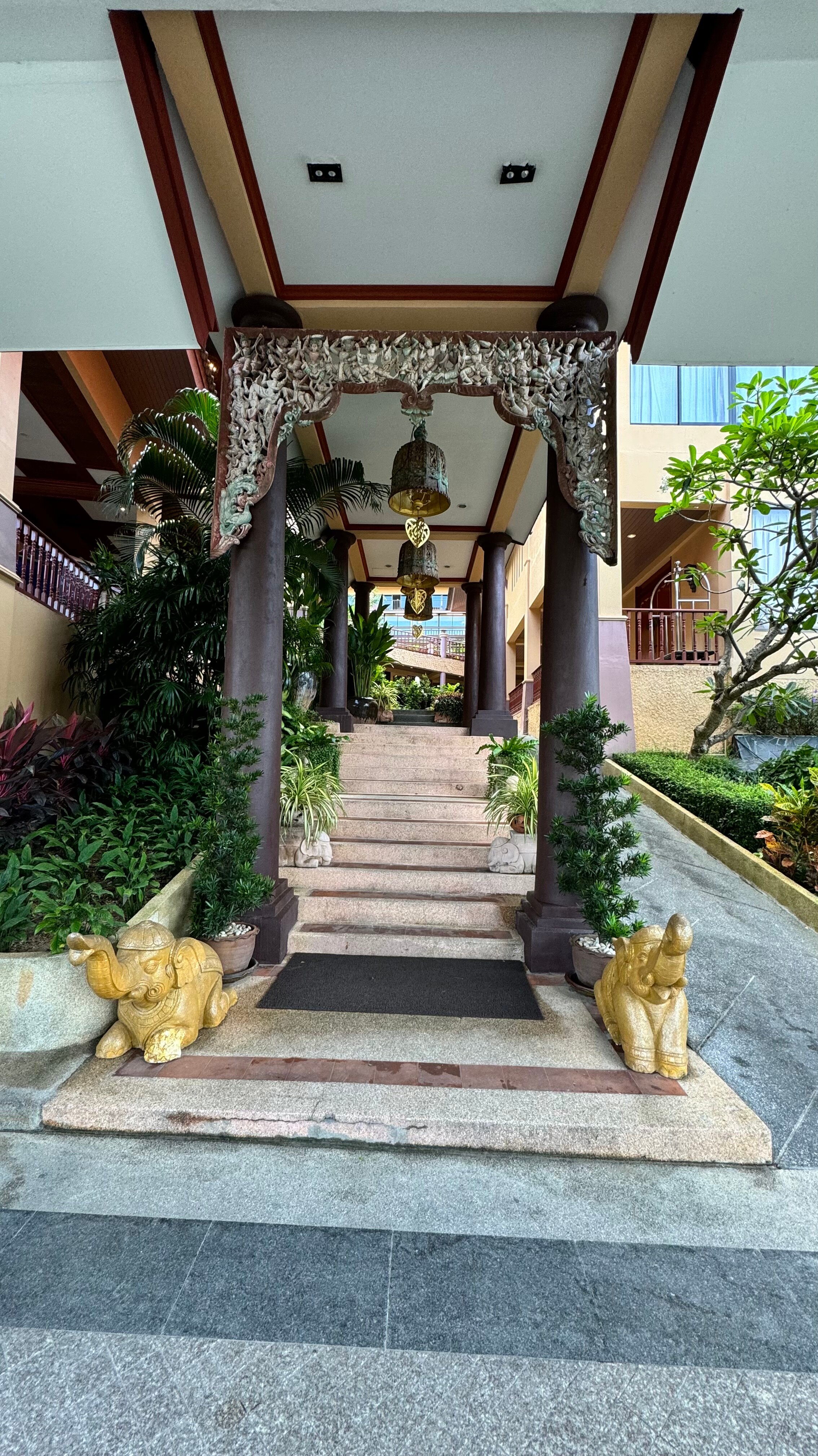 Фото Chanalai Garden Resort