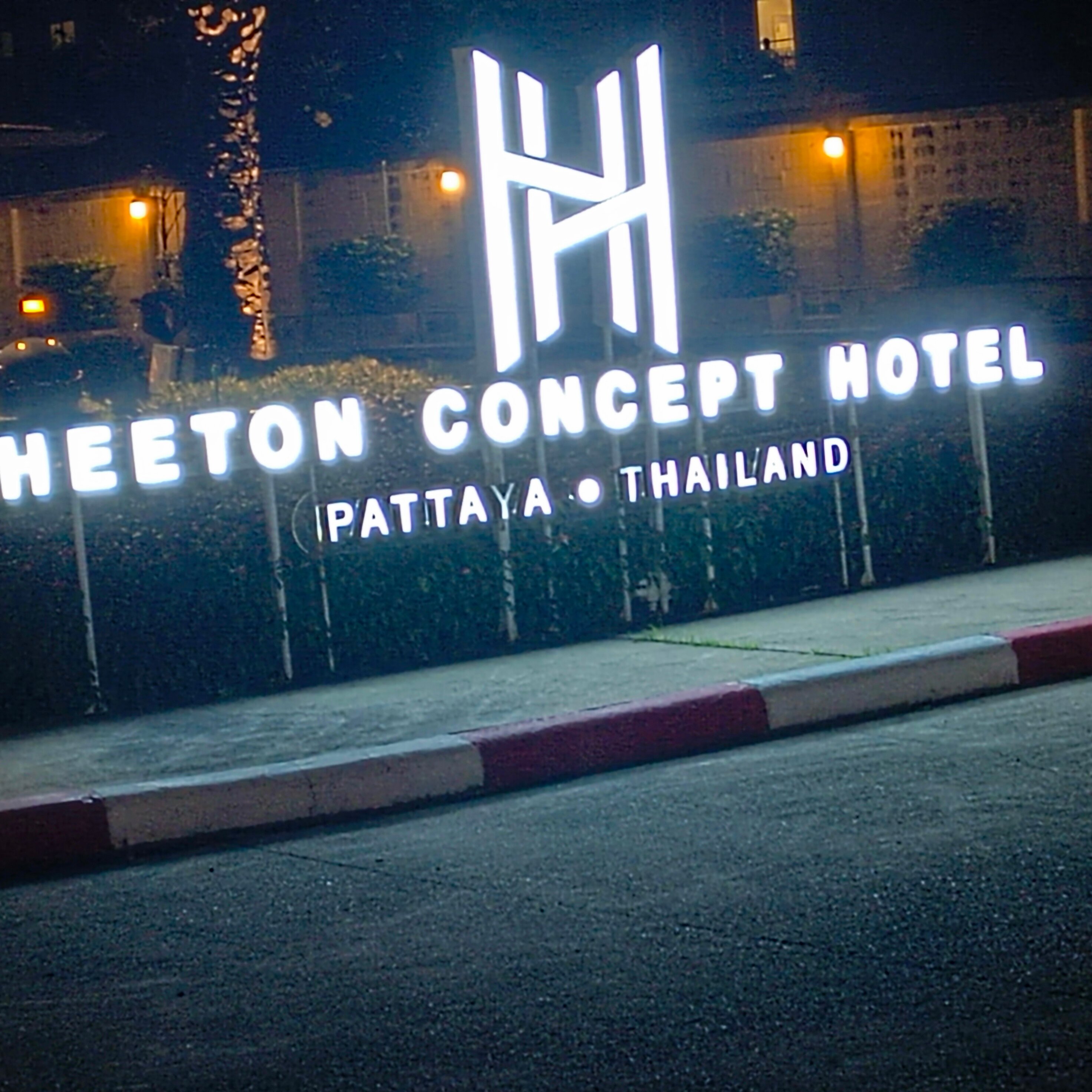 Фото Heeton Concept Hotel Pattaya by Compass Hospitality