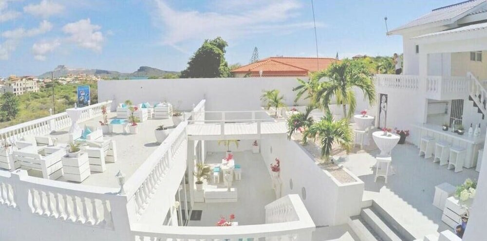 Фото Champartments Villa & Apartments Cristal