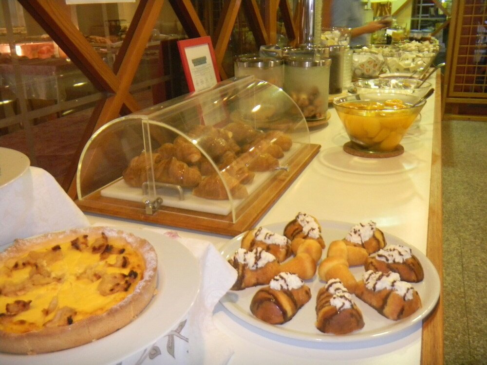 Фото Hotel Carol